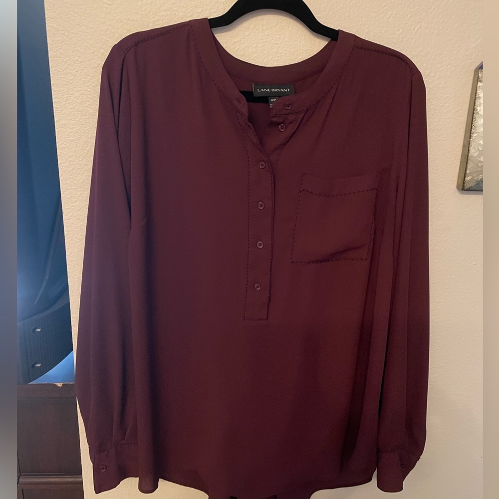 Lane Bryant long sleeve work blouse with button details! Beautiful color!
